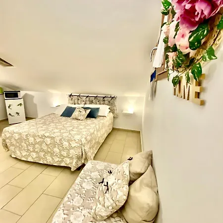 Frai Bed & Breakfast 4*