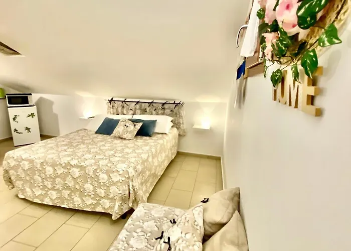 Frai Bed & Breakfast 4*