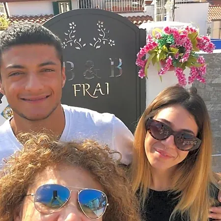 Bed and breakfast Frai 4*